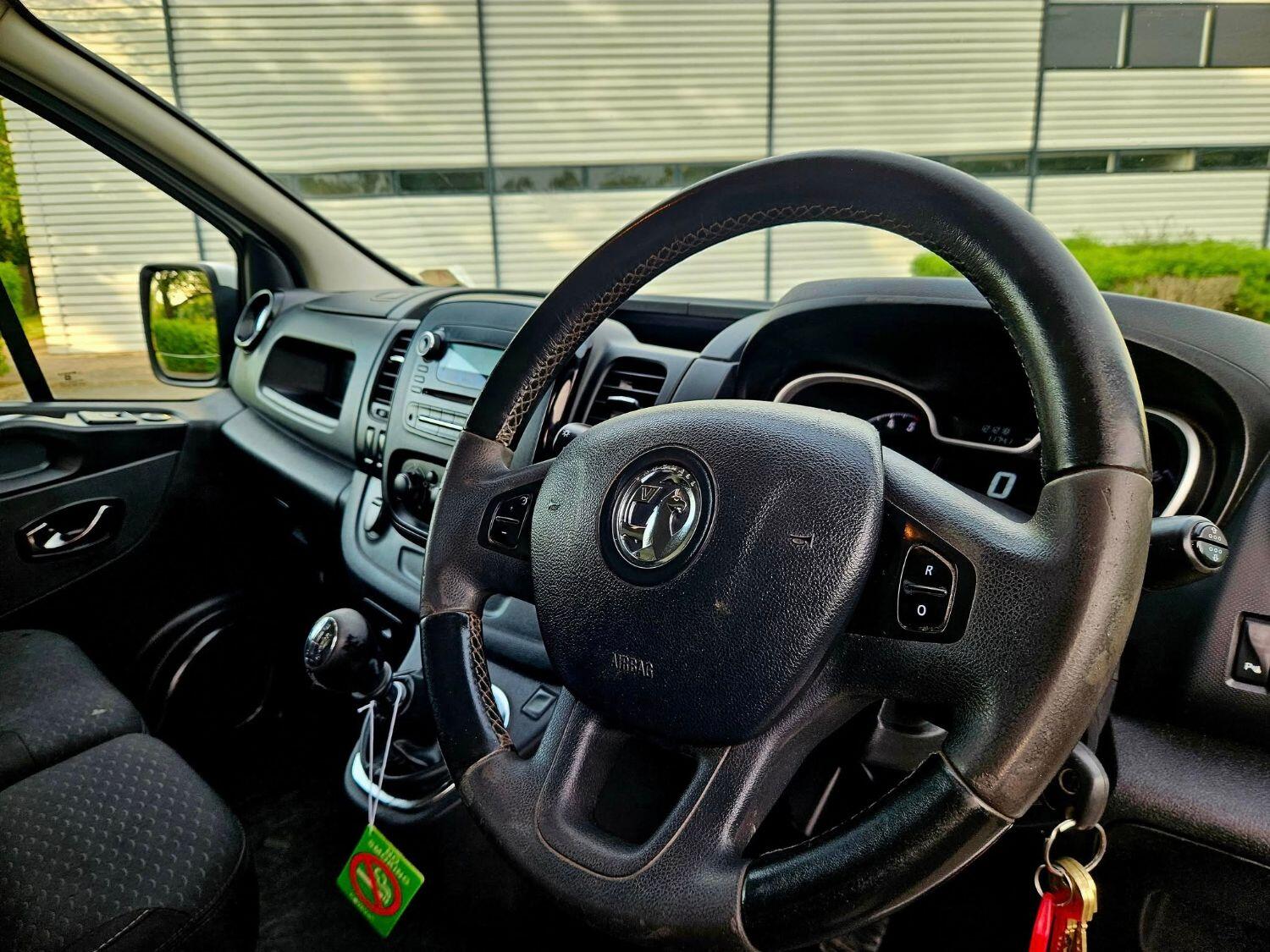 Used Vauxhall Vivaro 2015 for sale - 76387543: Photo 20