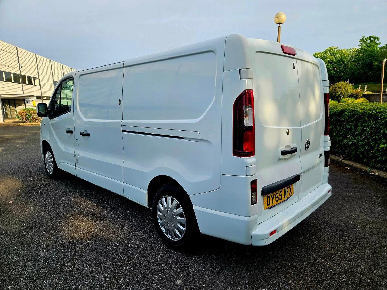 Used Vauxhall Vivaro 2015 for sale - 76387543: Photo 5