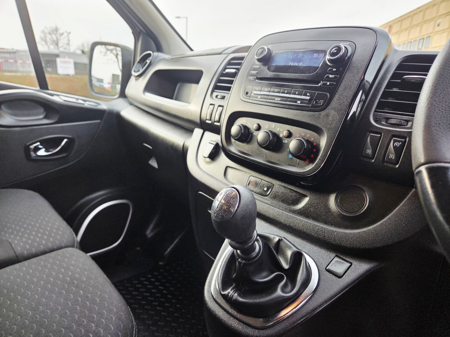 Used Vauxhall Vivaro 2019 for sale - 77584451: Photo 19