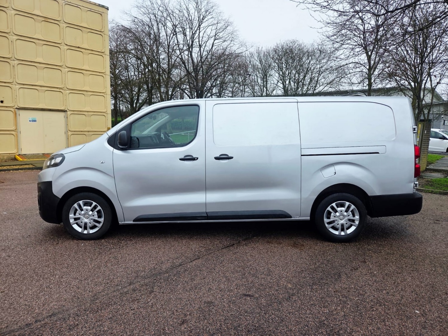 Used Citroen Dispatch 2019 for sale - 77548187: Photo 6