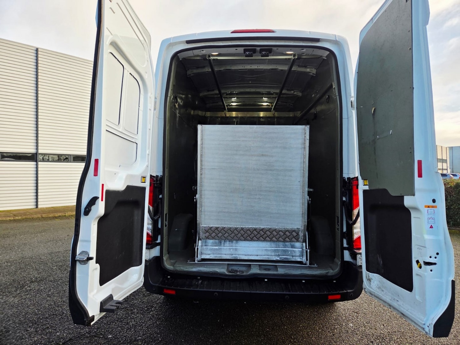 Used Ford Transit 2019 for sale - 77154473: Photo 12