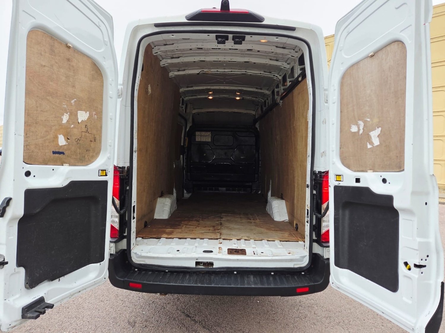 Used Ford Transit 2020 for sale - 78202002: Photo 30