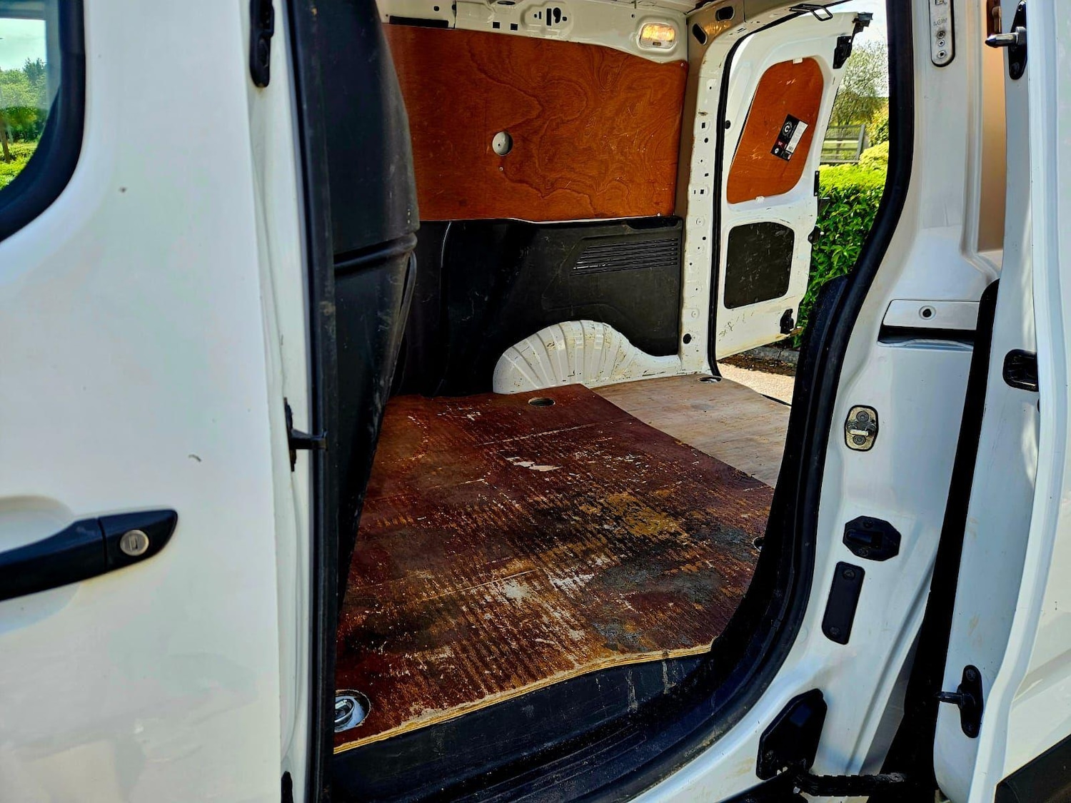 Vehicle 25