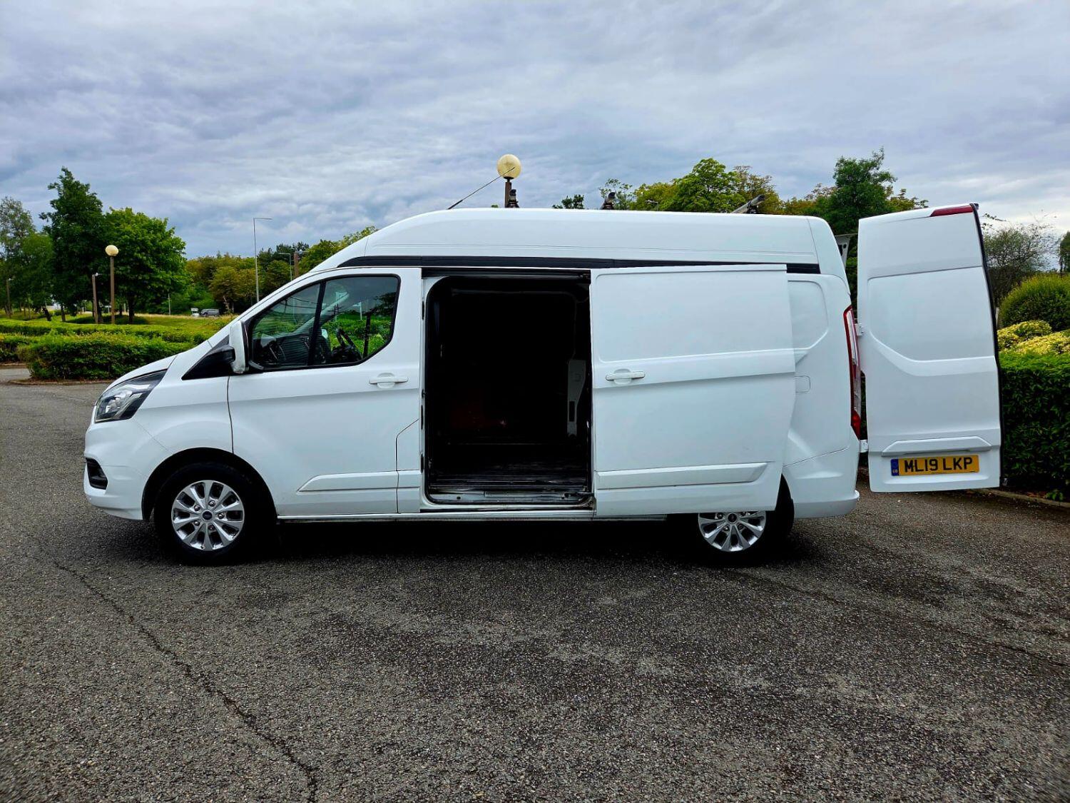 Used Ford Transit Custom 2019 for sale - 76387537: Photo 29