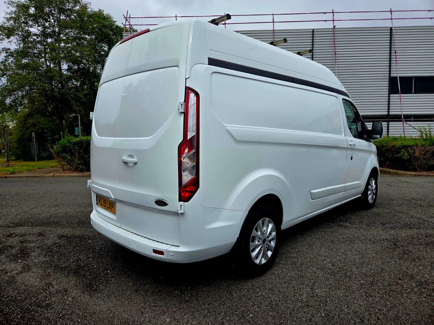Used Ford Transit Custom 2019 for sale - 76387537: Photo 4