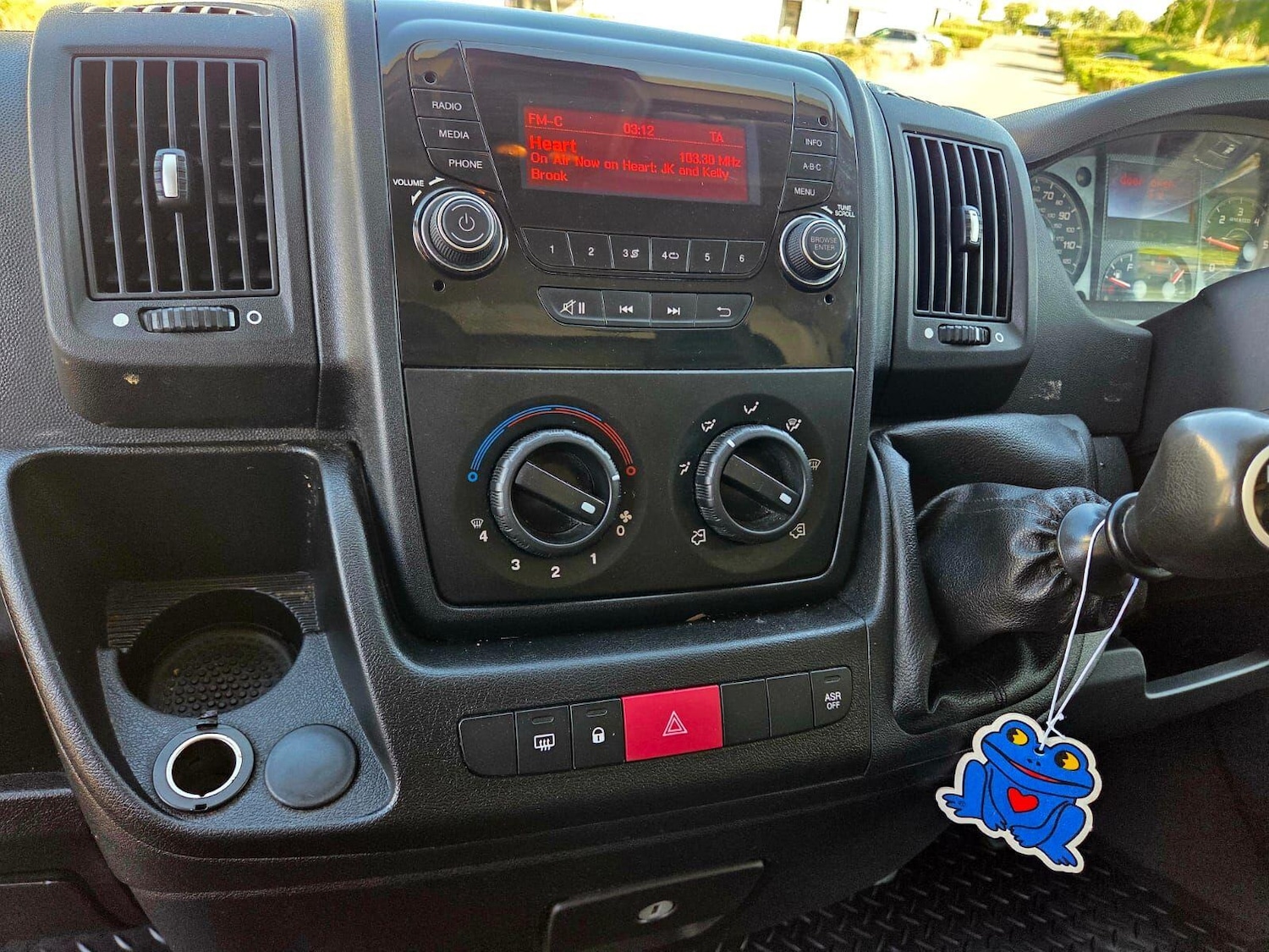 Vehicle 21