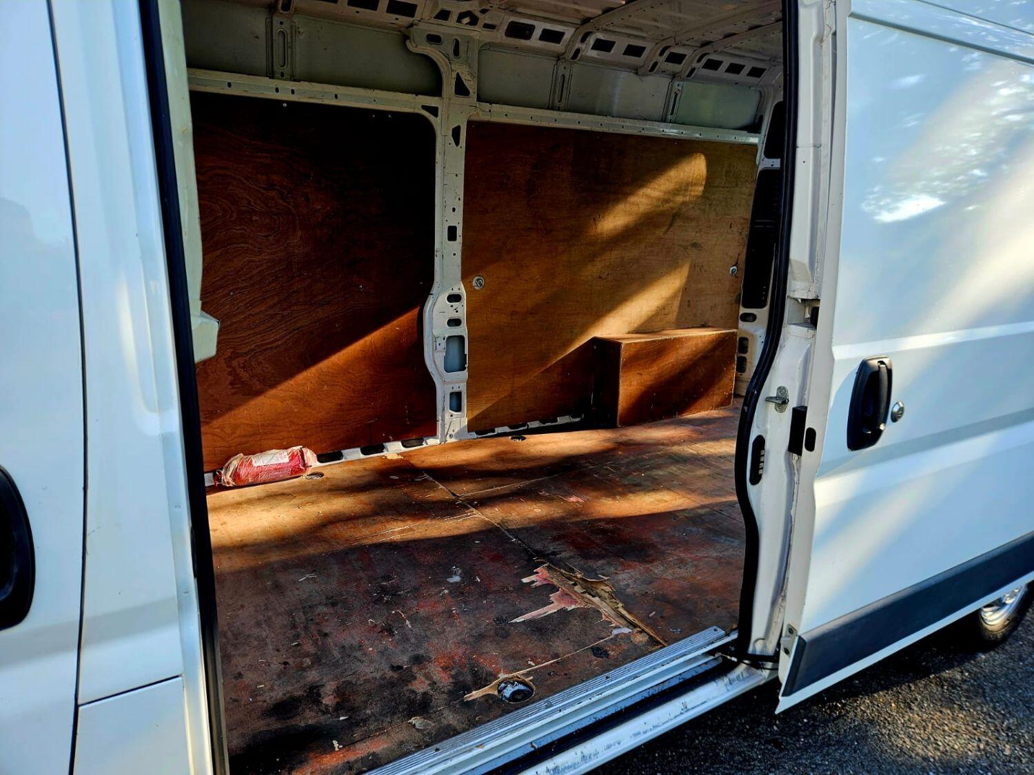 Used Peugeot Boxer 2017 for sale - 76673283: Photo 23