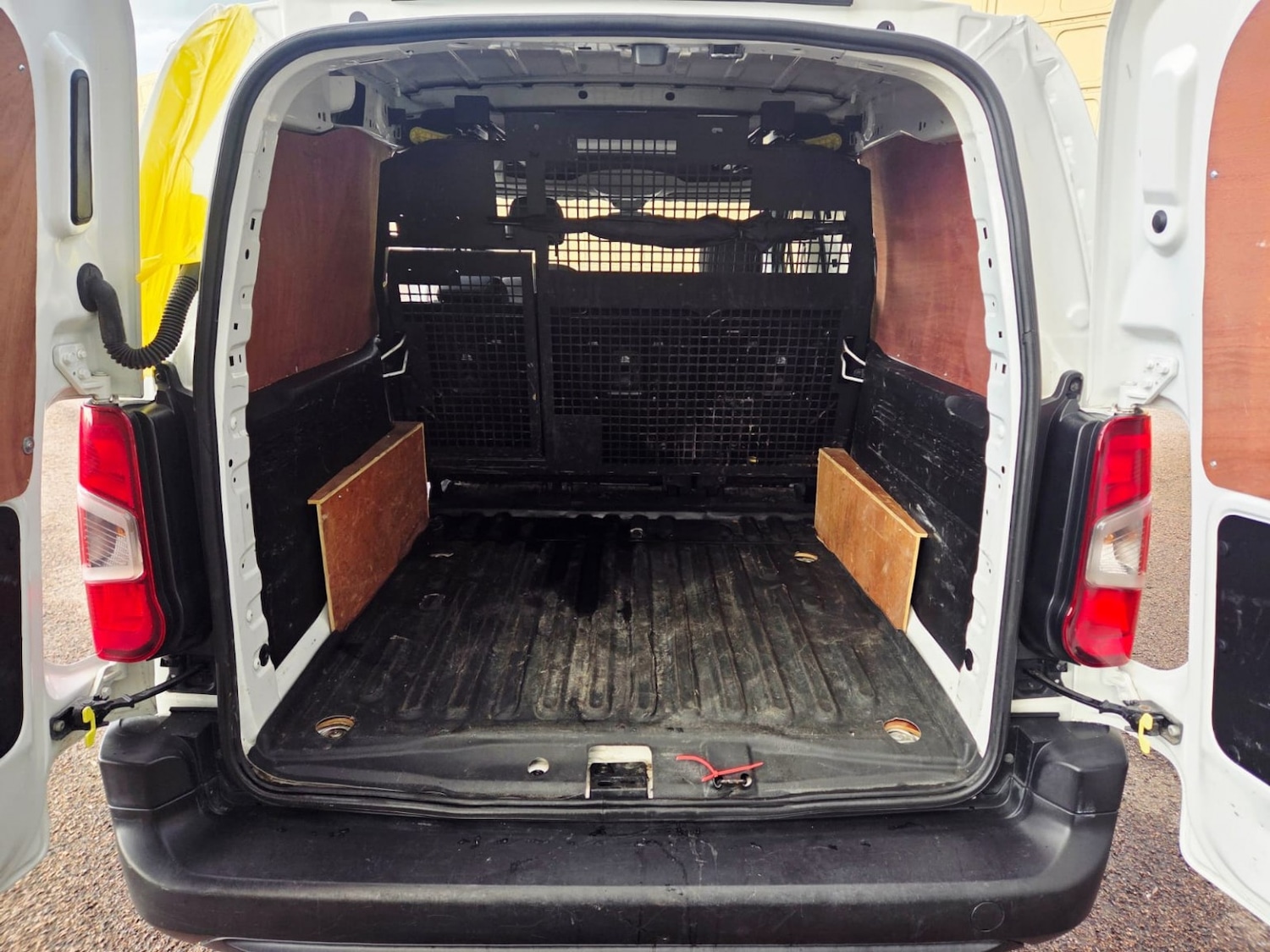 Used Vauxhall Combo 2021 for sale - 77707155: Photo 32
