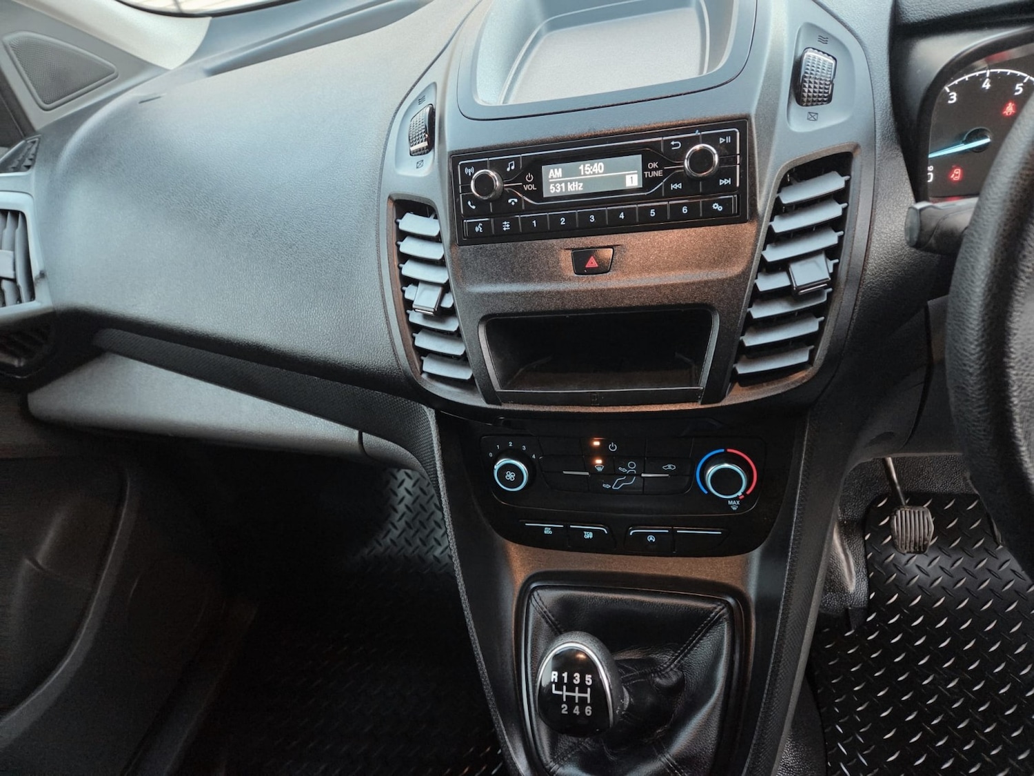 Used Ford Transit Connect 2019 for sale - 77342571: Photo 12