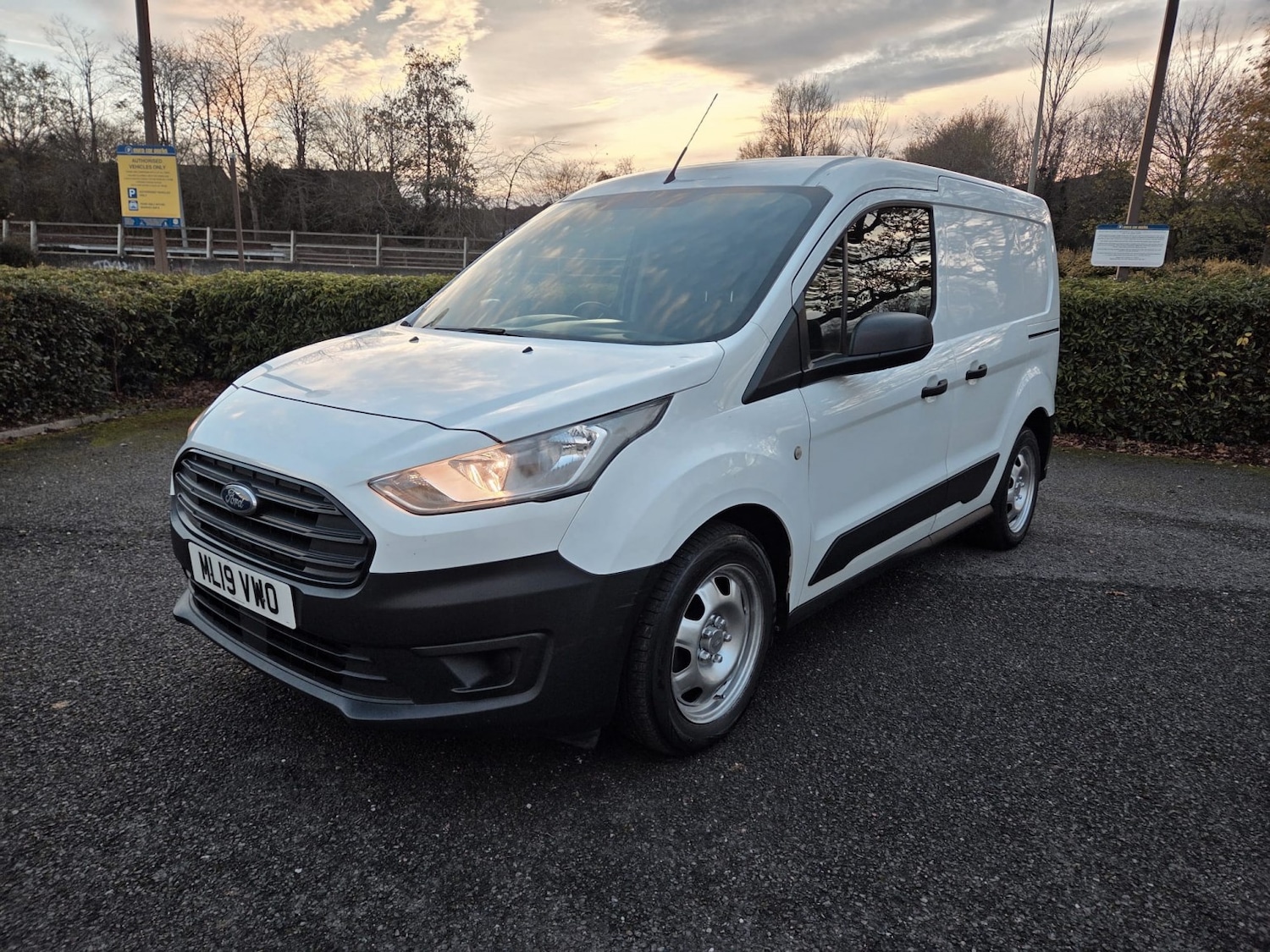 Used Ford Transit Connect 2019 for sale - 77342571: Photo 3