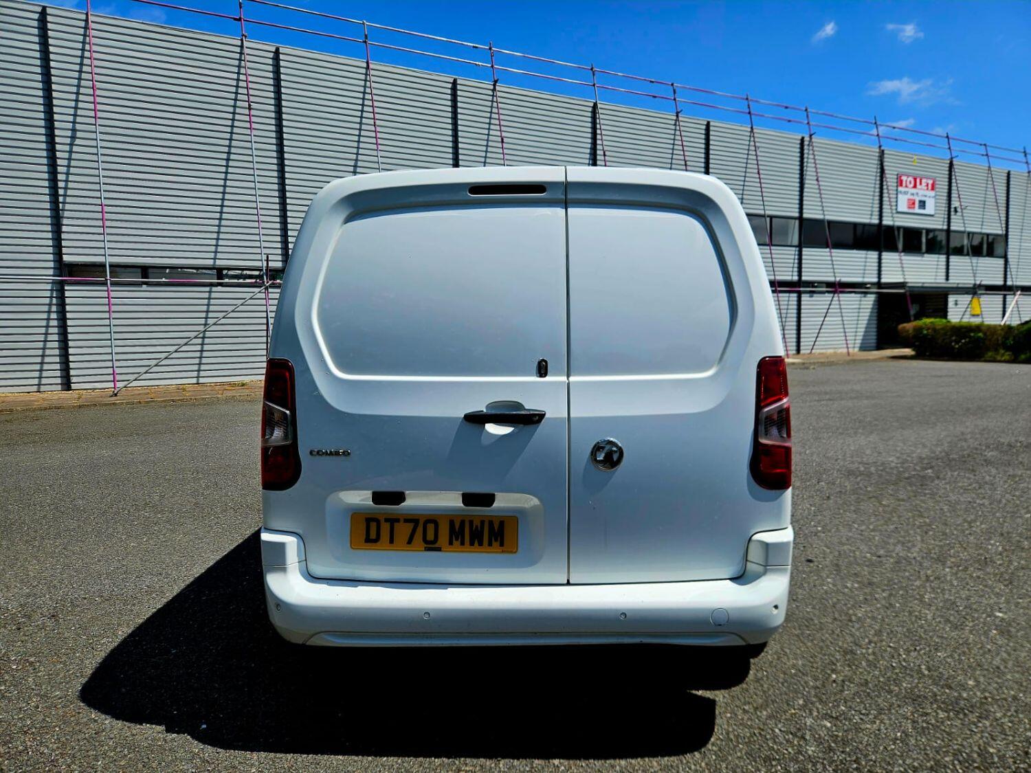 Used Vauxhall Combo 2021 for sale - 76940079: Photo 11