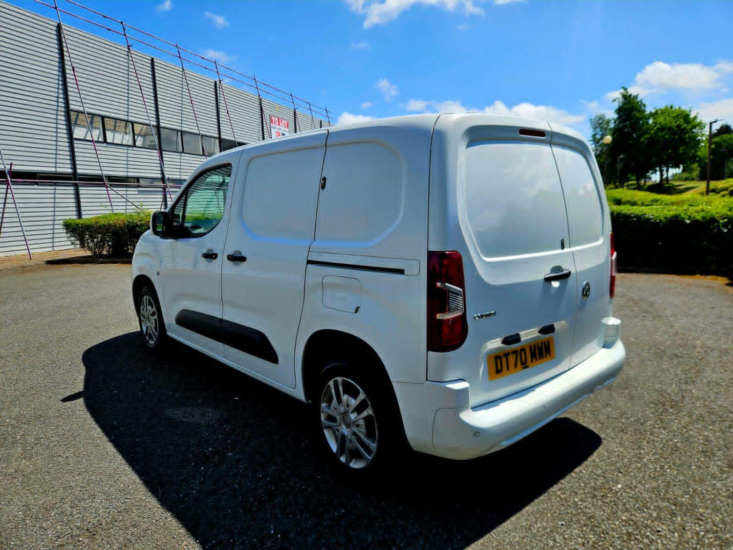 Used Vauxhall Combo 2021 for sale - 76940079: Photo 5