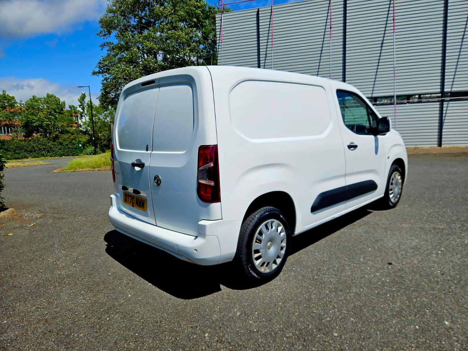 Used Vauxhall Combo 2021 for sale - 76940079: Photo 6