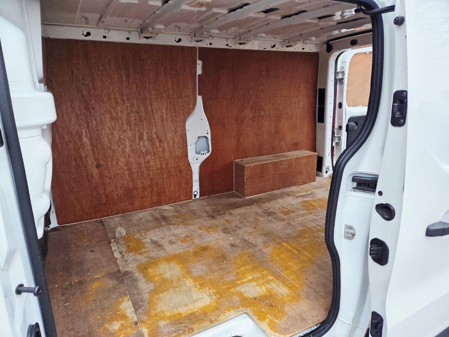 Used Vauxhall Vivaro 2018 for sale - 77610015: Photo 28