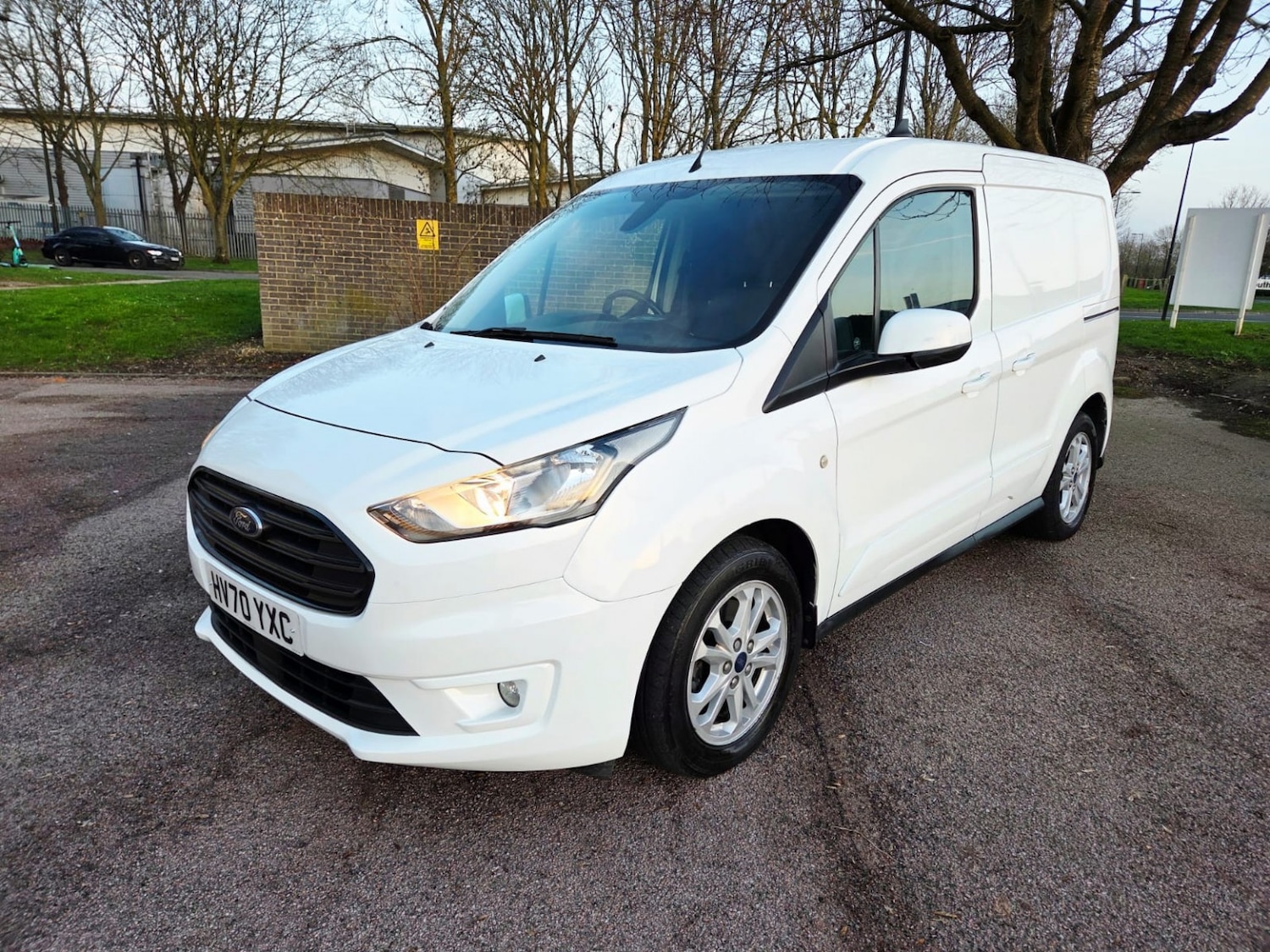 Used Ford Transit Connect 2020 for sale - 77681809: Photo 3