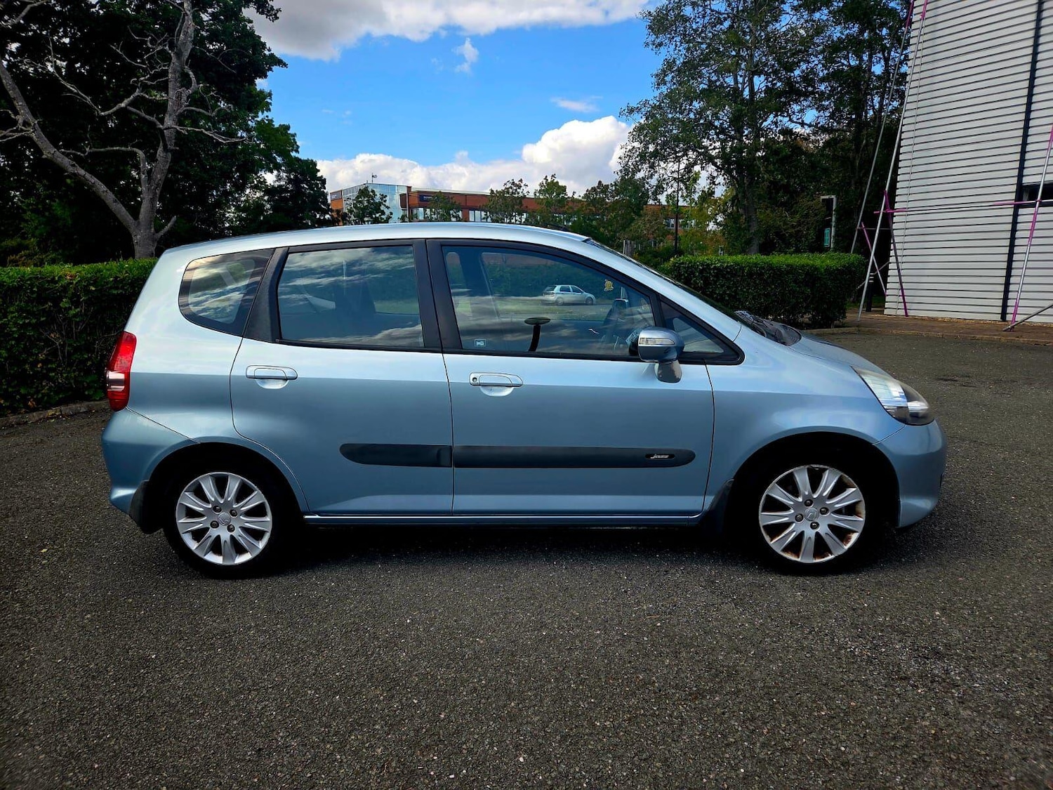 Vehicle 5