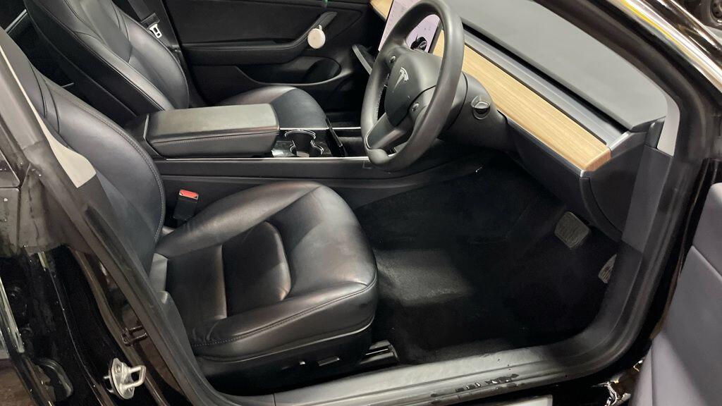 Used Tesla Model 3 2020 for sale - 76152839: Photo 11