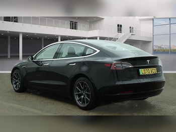 Used Tesla Model 3 2020 for sale - 76152839: Photo 4