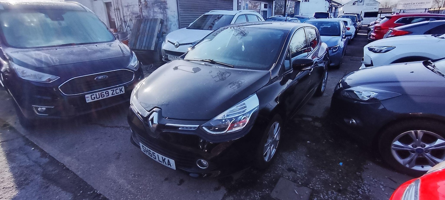 Used Renault Clio 2015 for sale - 76607317: Photo 11
