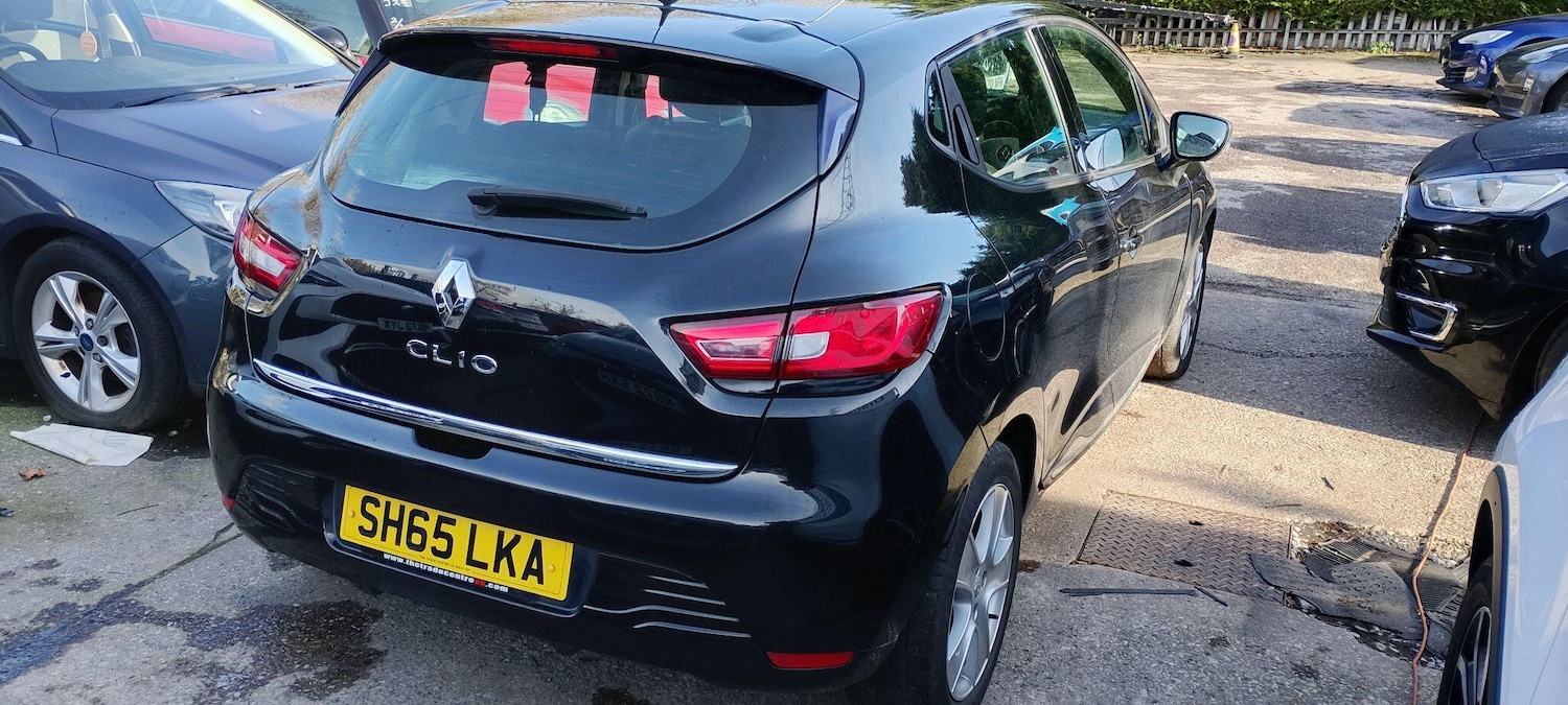 Used Renault Clio 2015 for sale - 76607317: Photo 18