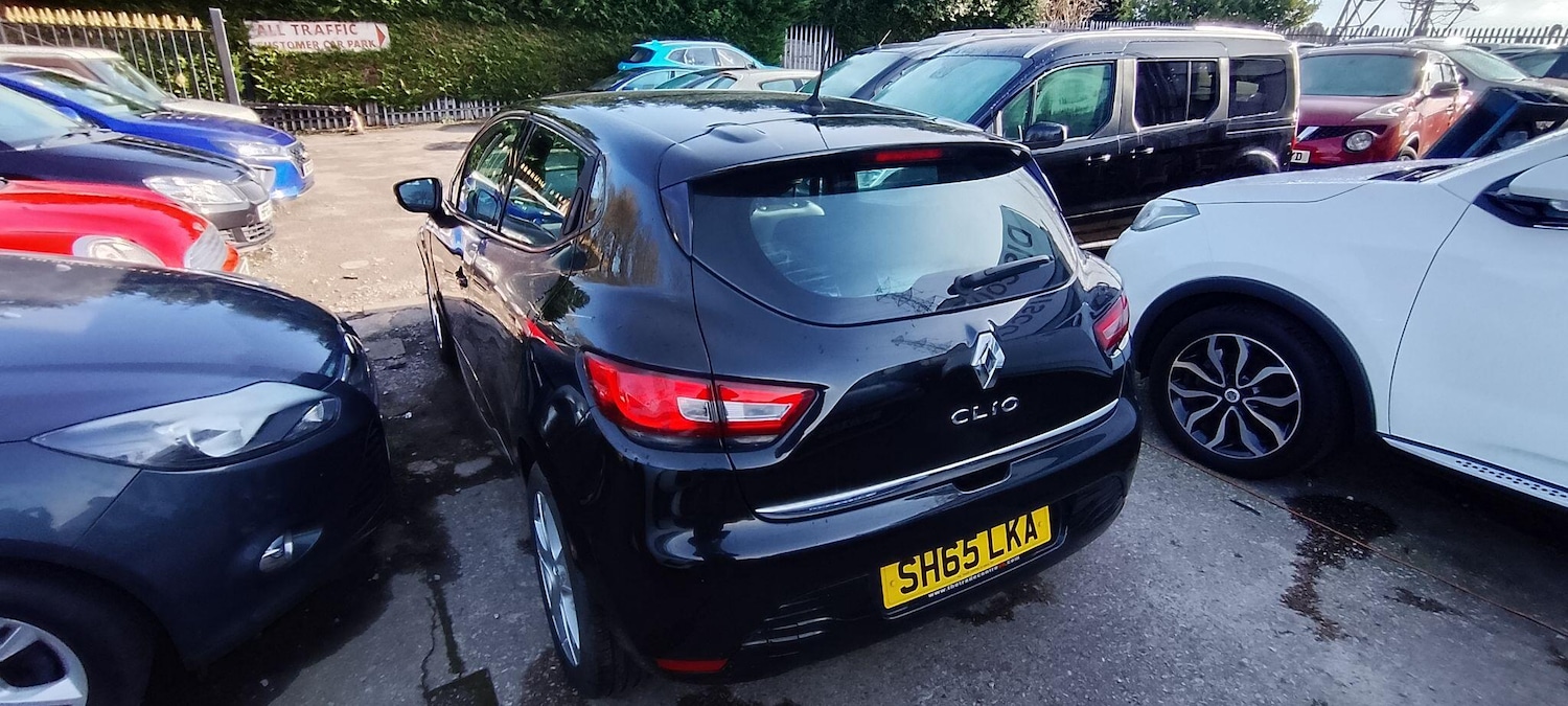 Used Renault Clio 2015 for sale - 76607317: Photo 19