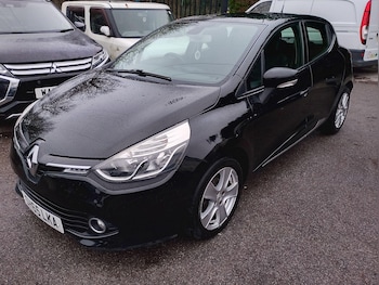 Used Renault Clio 2015 for sale - 76607317: Photo
