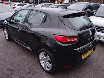 Used Renault Clio 2015 for sale - 76607317: Photo