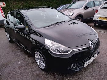 Used Renault Clio 2015 for sale - 76607317: Photo
