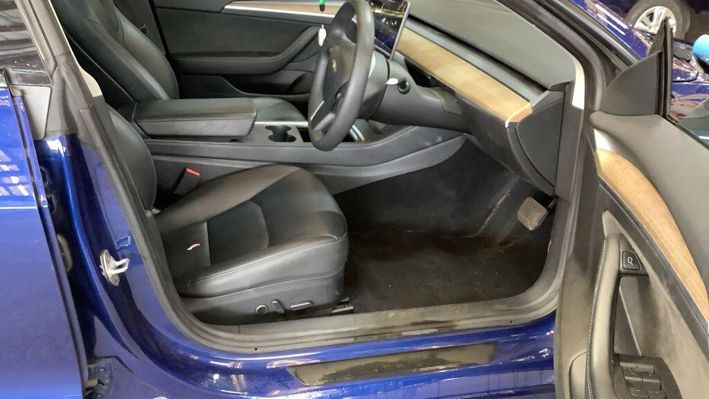 Used Tesla Model 3 2021 for sale - 78100473: Photo 5