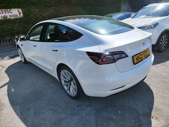 Used Tesla Model 3 2021 for sale - 75657338: Photo