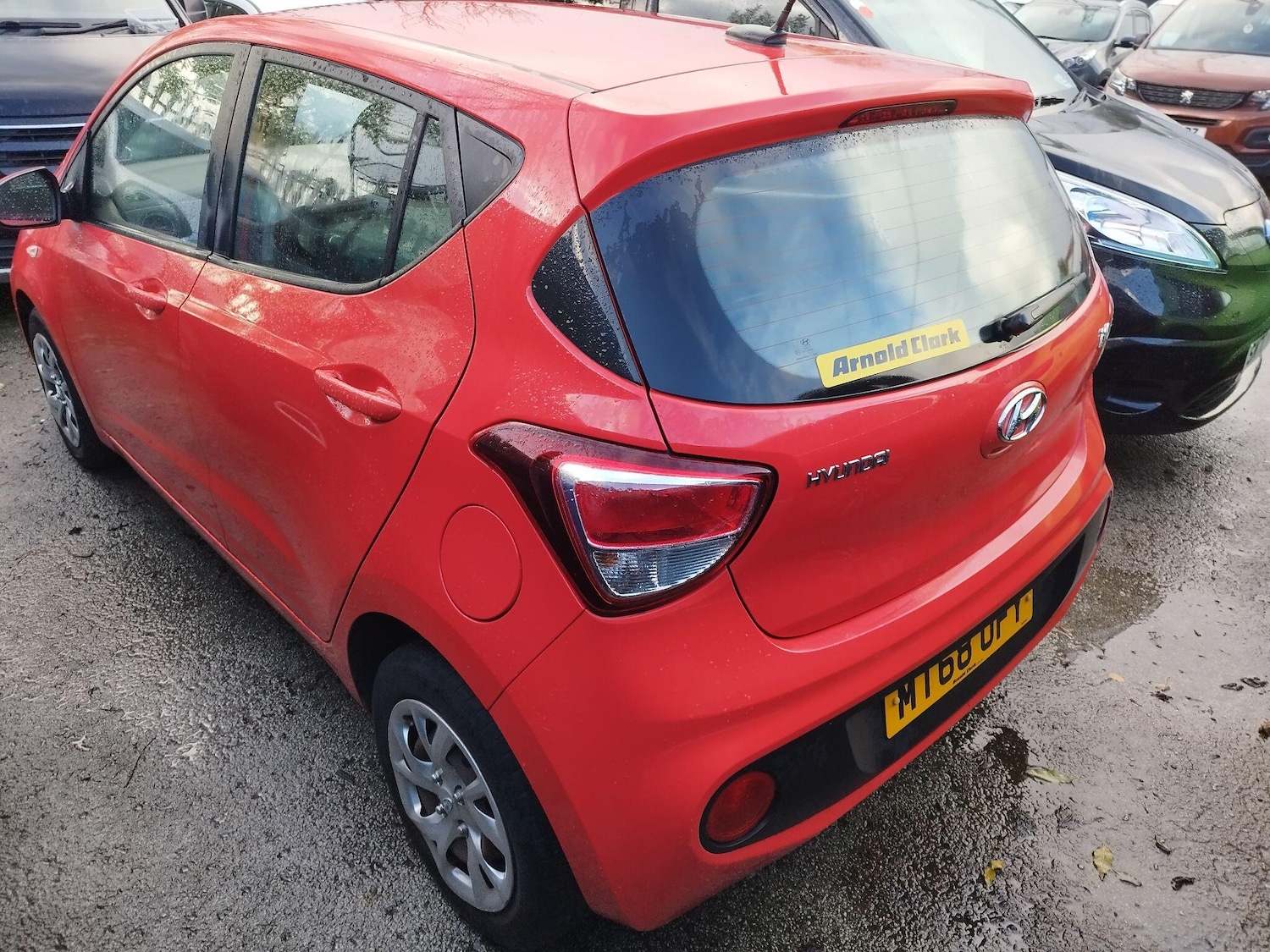 Used Hyundai i10 2018 for sale - 76409004: Photo 2