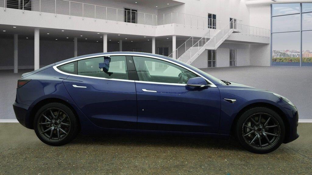 Used Tesla Model 3 2020 for sale - 76987906: Photo 5