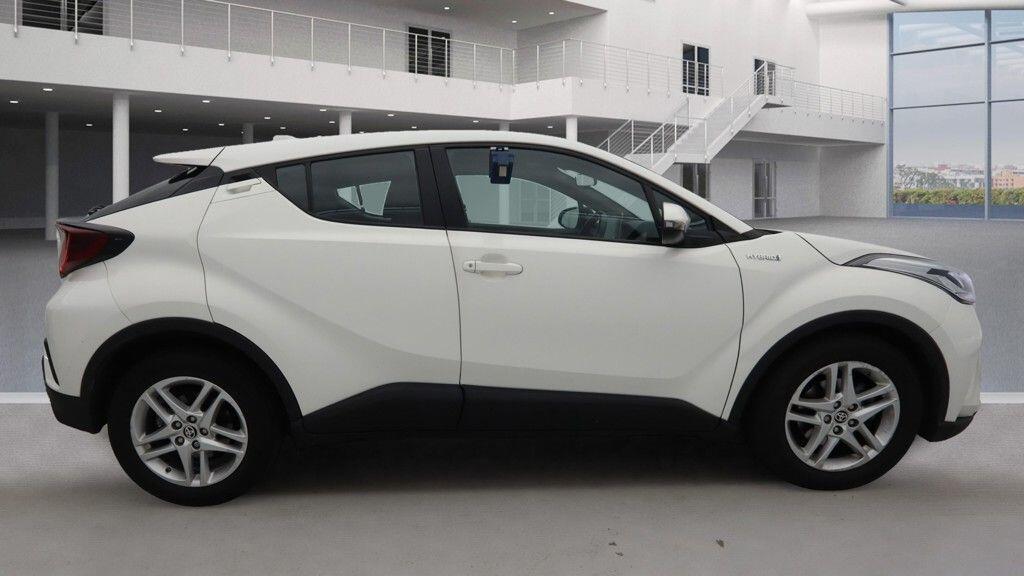 Used Toyota C-HR 2021 for sale - 76701268: Photo 12
