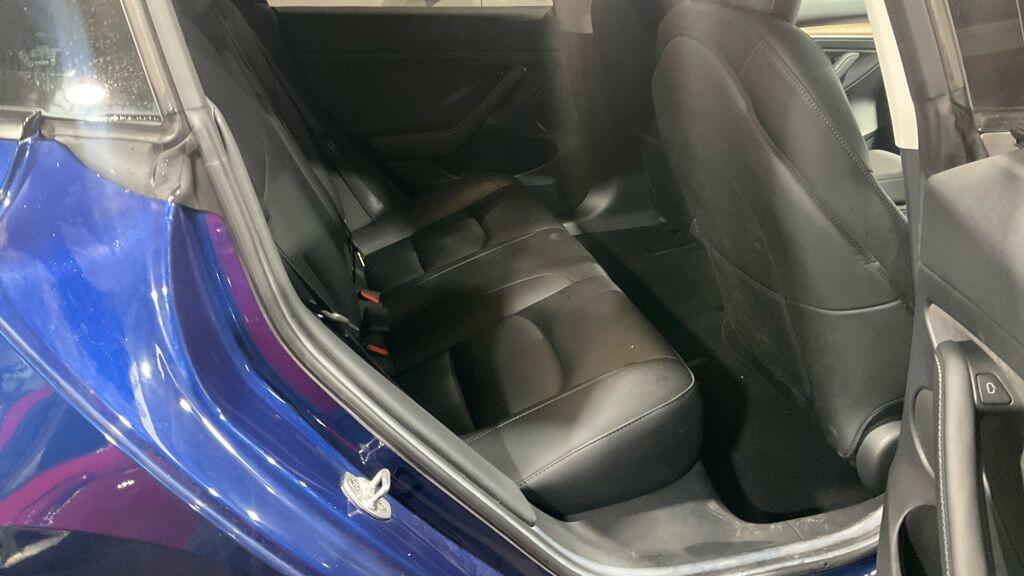 Used Tesla Model 3 2021 for sale - 77057386: Photo 11