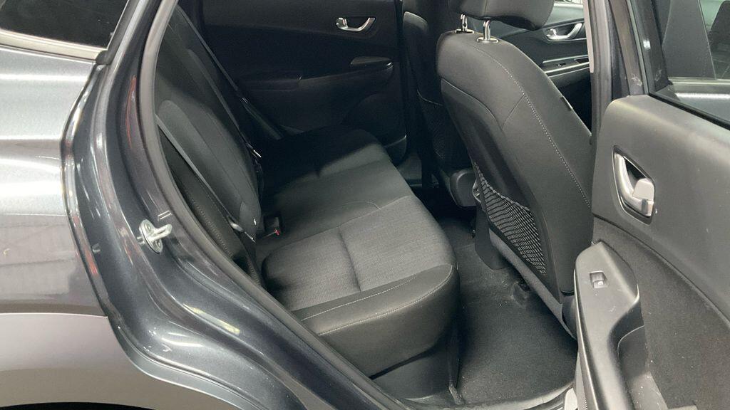 Used Hyundai KONA 2021 for sale - 76752790: Photo 10