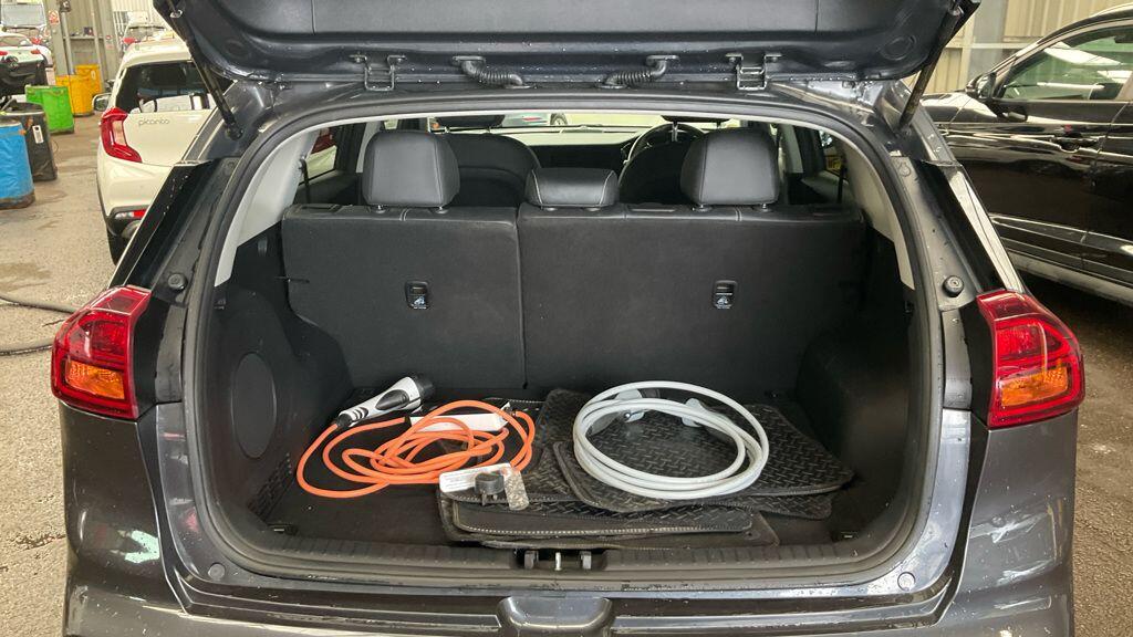 Used Kia Niro 2020 for sale - 76188850: Photo 5