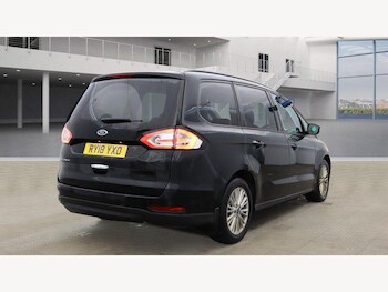Used Ford Galaxy 2018 for sale - 77400485: Photo