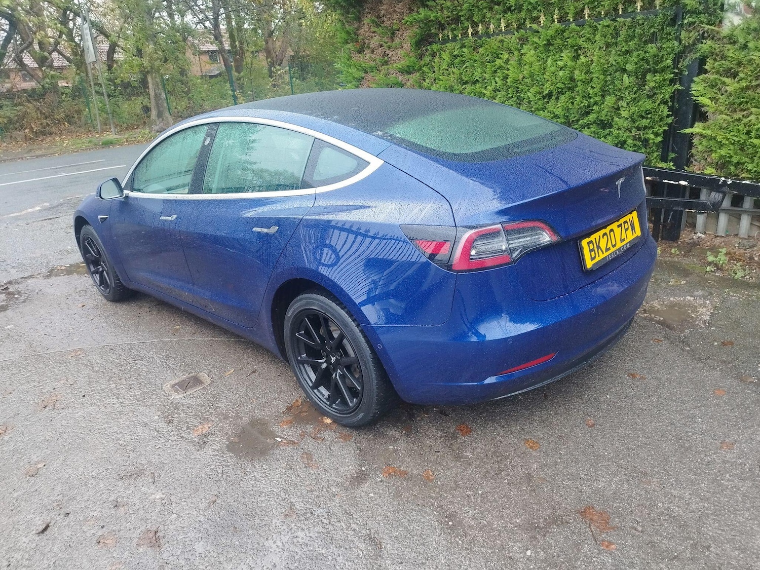 Used Tesla Model 3 2020 for sale - 76378039: Photo 2