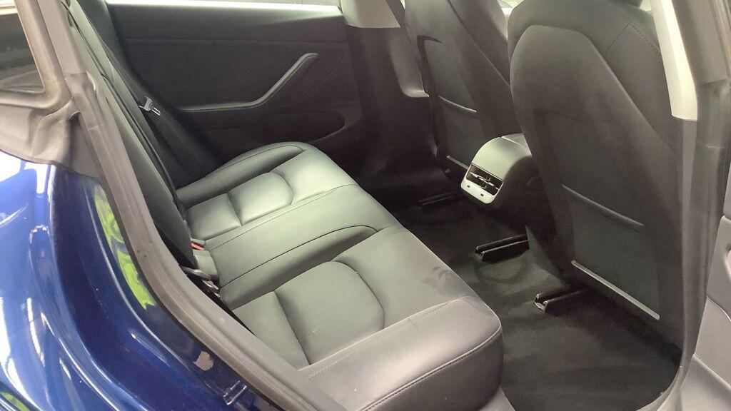Used Tesla Model 3 2020 for sale - 76378039: Photo 9