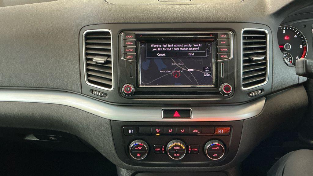 Used Volkswagen Sharan 2017 for sale - 77478623: Photo 17