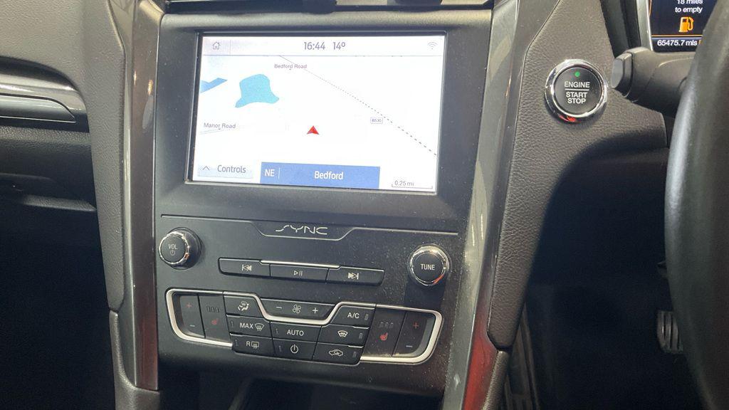 Used Ford Mondeo 2019 for sale - 76371136: Photo 14