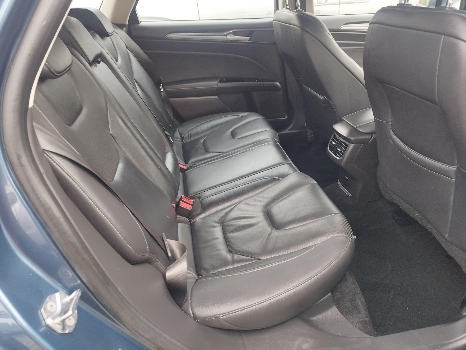 Used Ford Mondeo 2019 for sale - 76371136: Photo 16