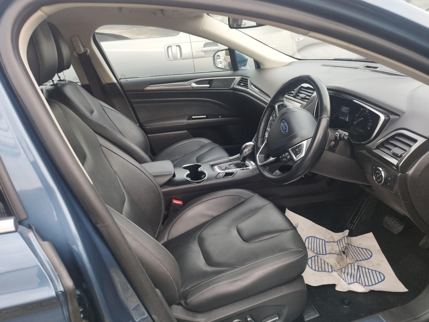 Used Ford Mondeo 2019 for sale - 76371136: Photo 3