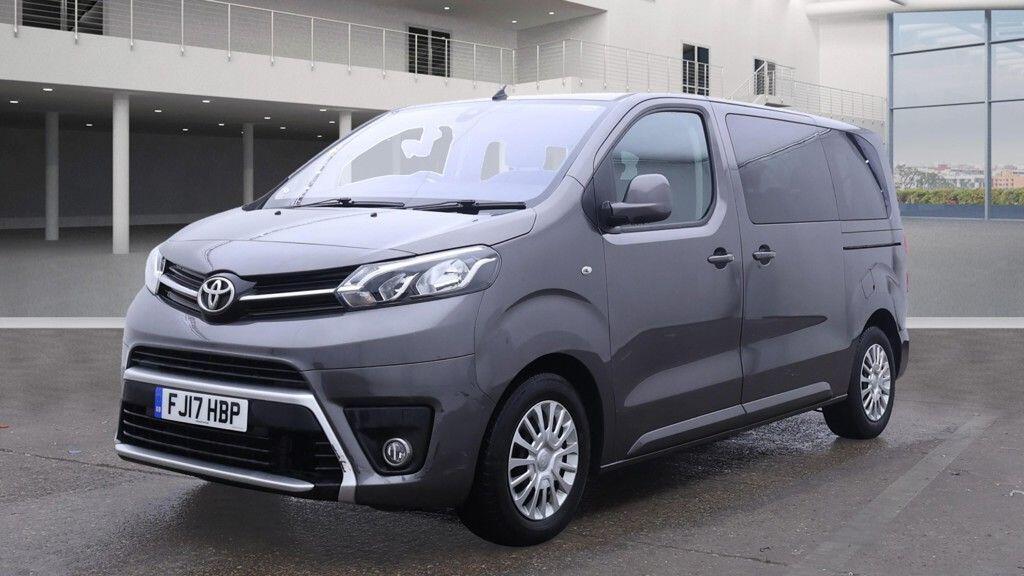 Used Toyota PROACE CITY Verso 2017 for sale - 76700950: Photo 5