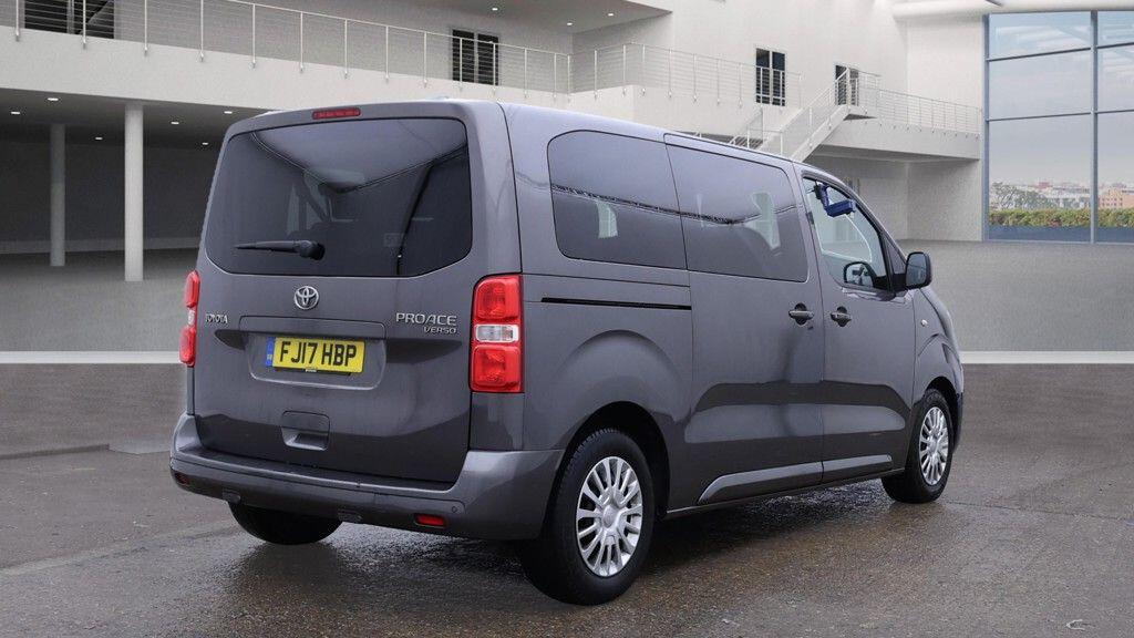 Used Toyota PROACE CITY Verso 2017 for sale - 76700950: Photo 6