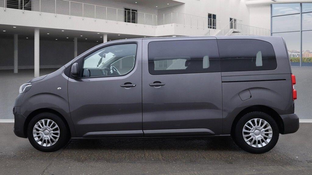 Used Toyota PROACE CITY Verso 2017 for sale - 76700950: Photo 8