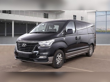 Used Hyundai i800 2018 for sale - 77957339: Photo