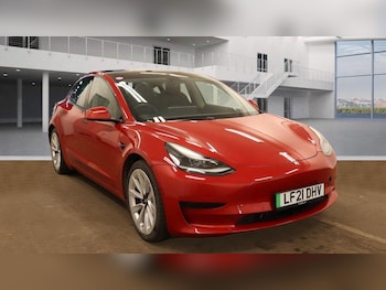 Tesla - Model 3