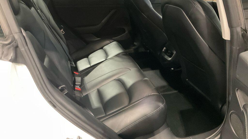 Used Tesla Model 3 2021 for sale - 76458137: Photo 10