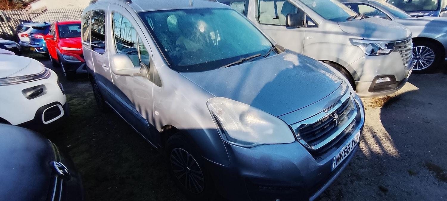 Used Peugeot Partner Tepee 2016 for sale - 77029970: Photo 14